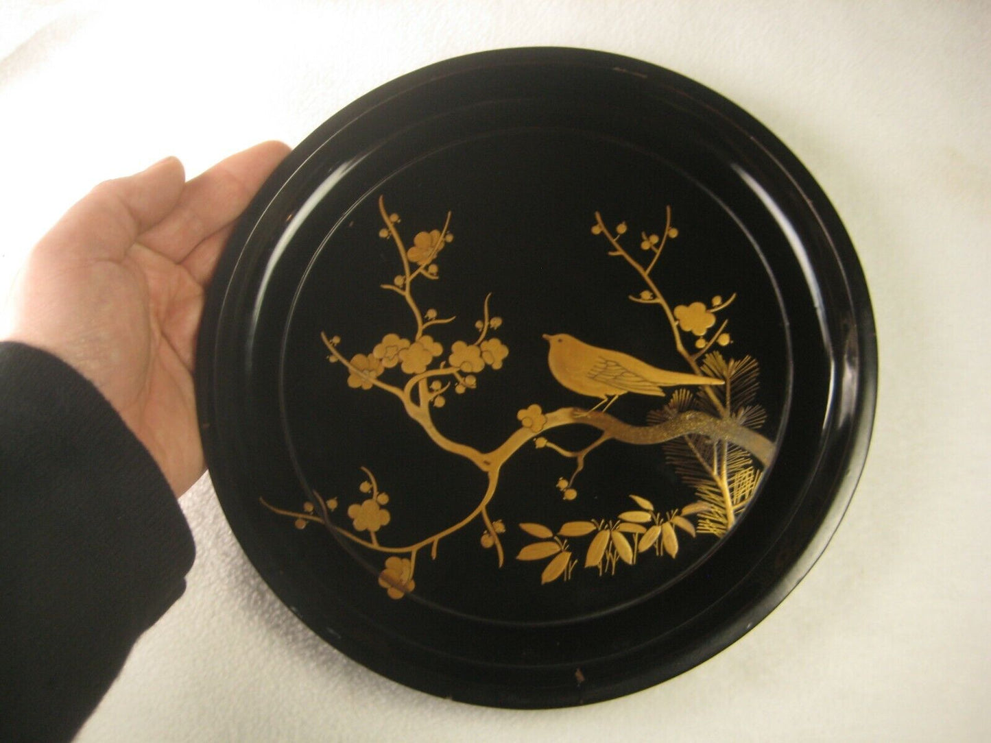 Antique Japanese Meiji Era 1860 Round Black Lacquer Shochikubai Makie Plate