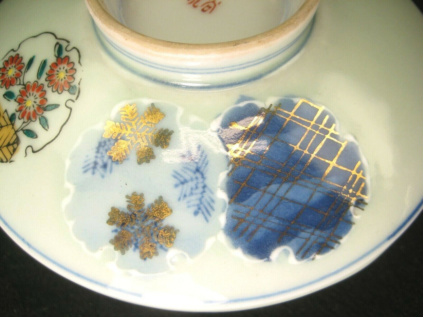 Antique Japanese Meiji Era Kutani Imari Ceramic Chawan Lidded Bowl