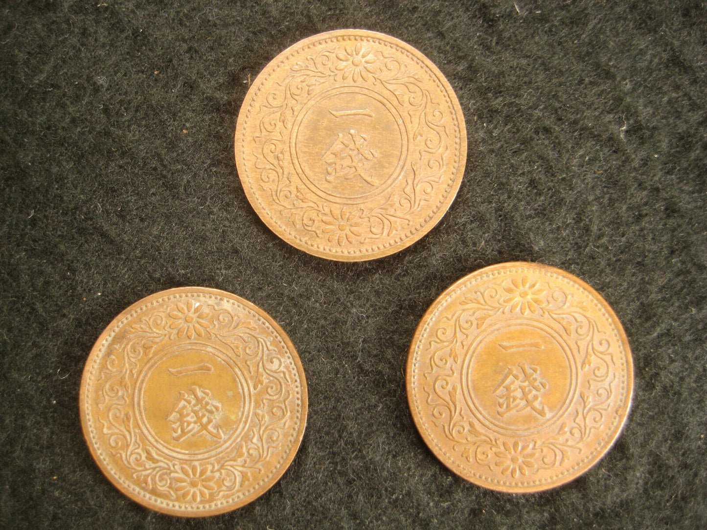 Japanese 1934/35/36 Coins Set of 3 1Sen - Paulownia Crest Bronze Showa 9 10 11