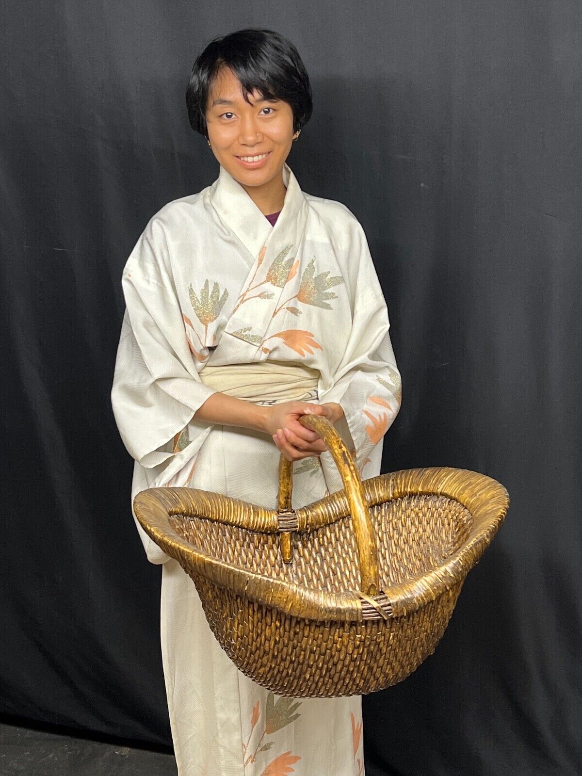 Antique Chinese c1900 Late Qing Hand Made Bamboo Rice Basket With Handle 22"L