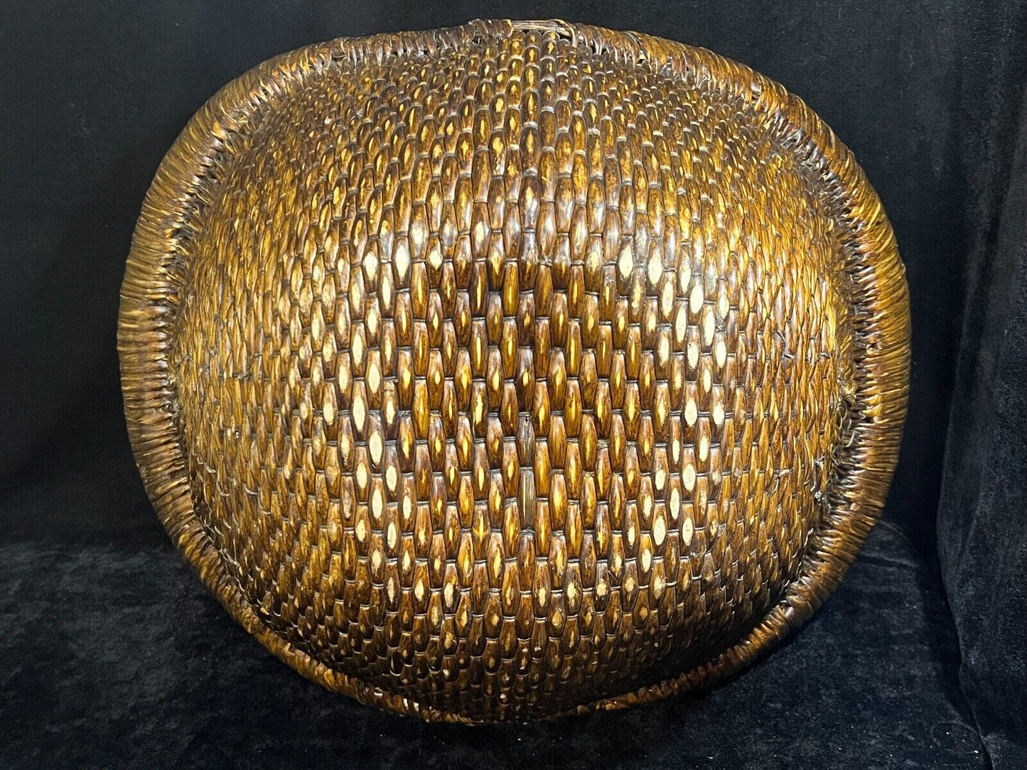 Antique Chinese c1900 Late Qing Hand Made Bamboo Rice Basket With Handle 22"L