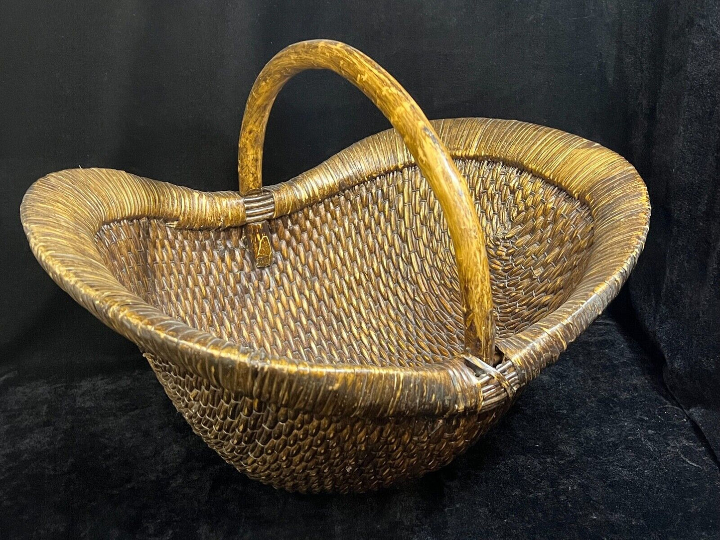 Antique Chinese c1900 Late Qing Hand Made Bamboo Rice Basket With Handle 22"L
