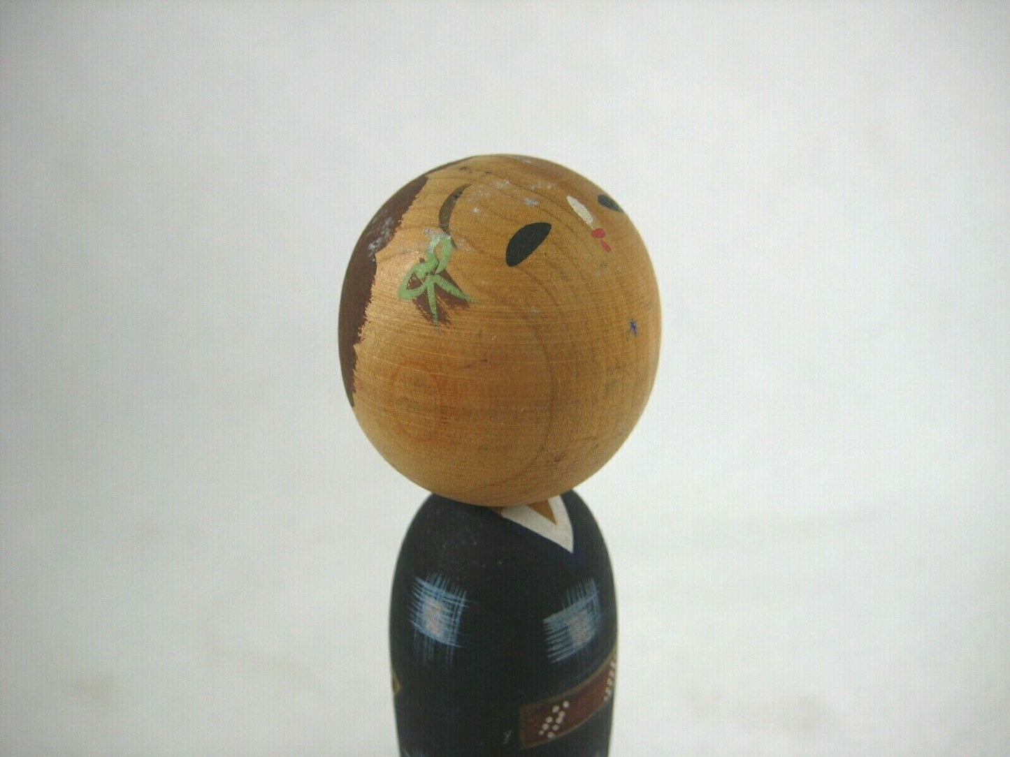 Vintage Japanese Showa Era (C.1940) Wooden Kokeshi Doll Blue Ikat Kimono 4 1/2"