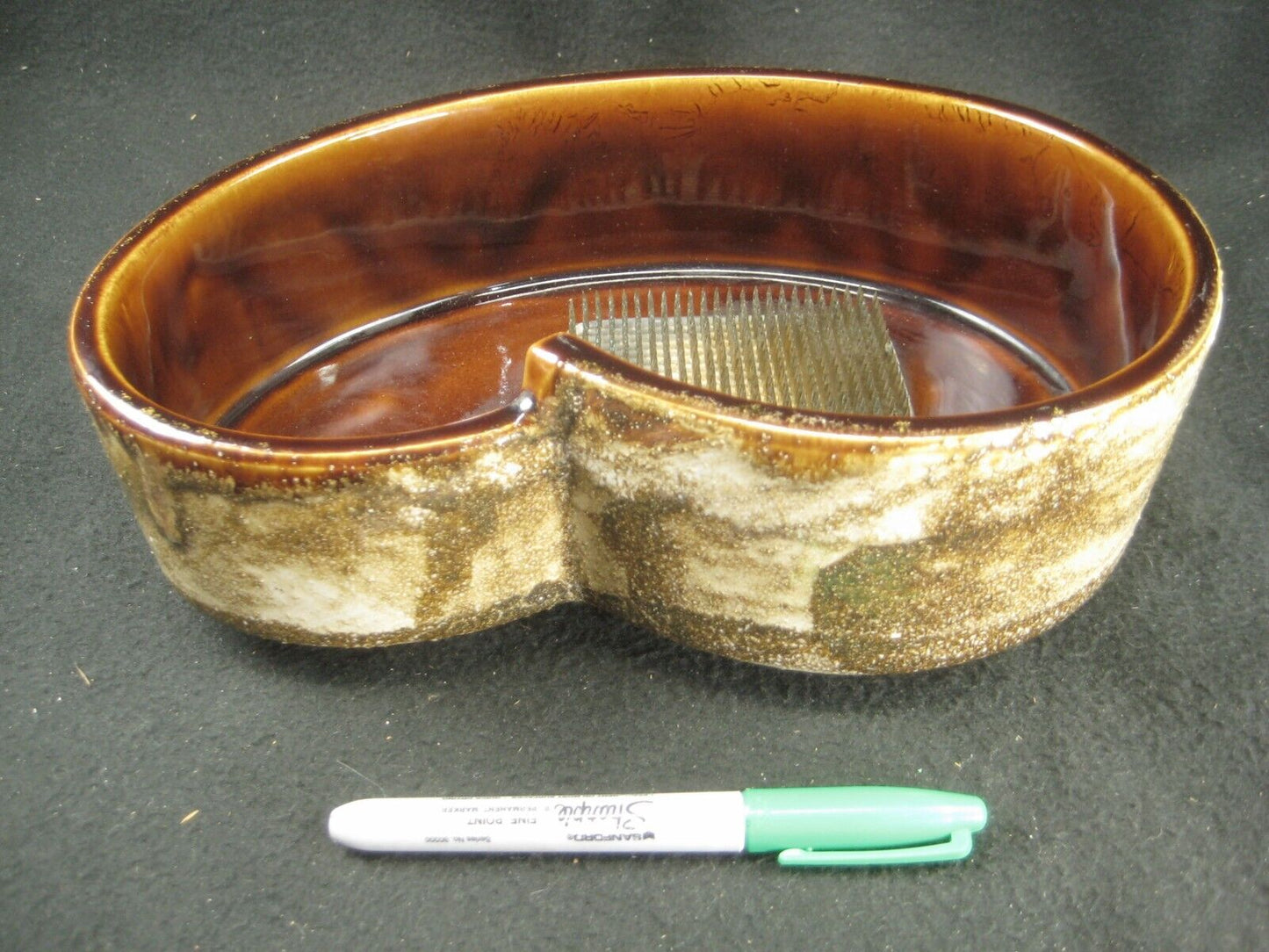 Japanese Ceramic Ikebana Vase With kenzan Flower Frog Attached Brown & White10"