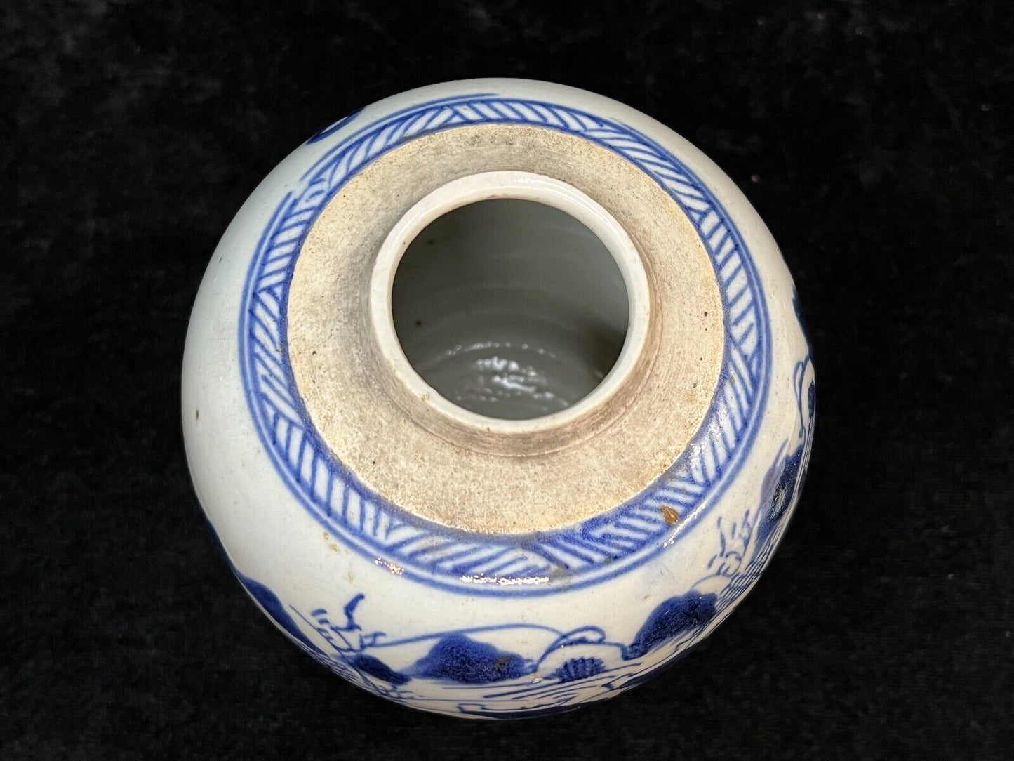 Antique Chinese Qing 19Th Century Cobalt Blue & White Jar Hand Painted 5.5"
