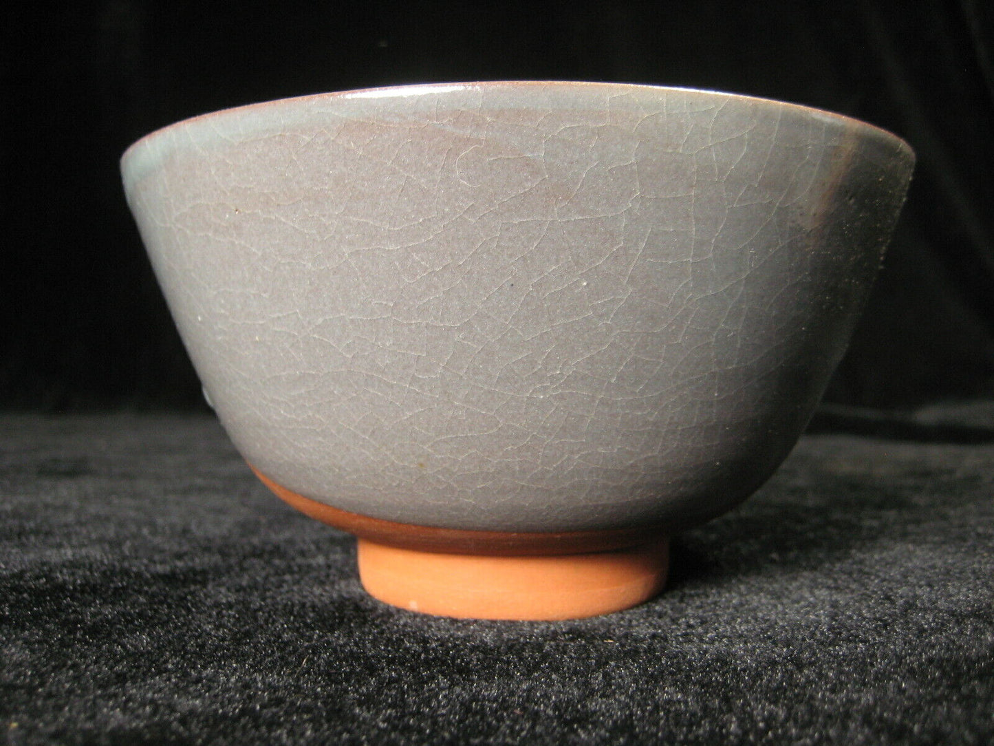 Vintage Japanese Tea Ceremony Ceramic Chawan Bowl Blue-Gray Crackle Glaze 5"
