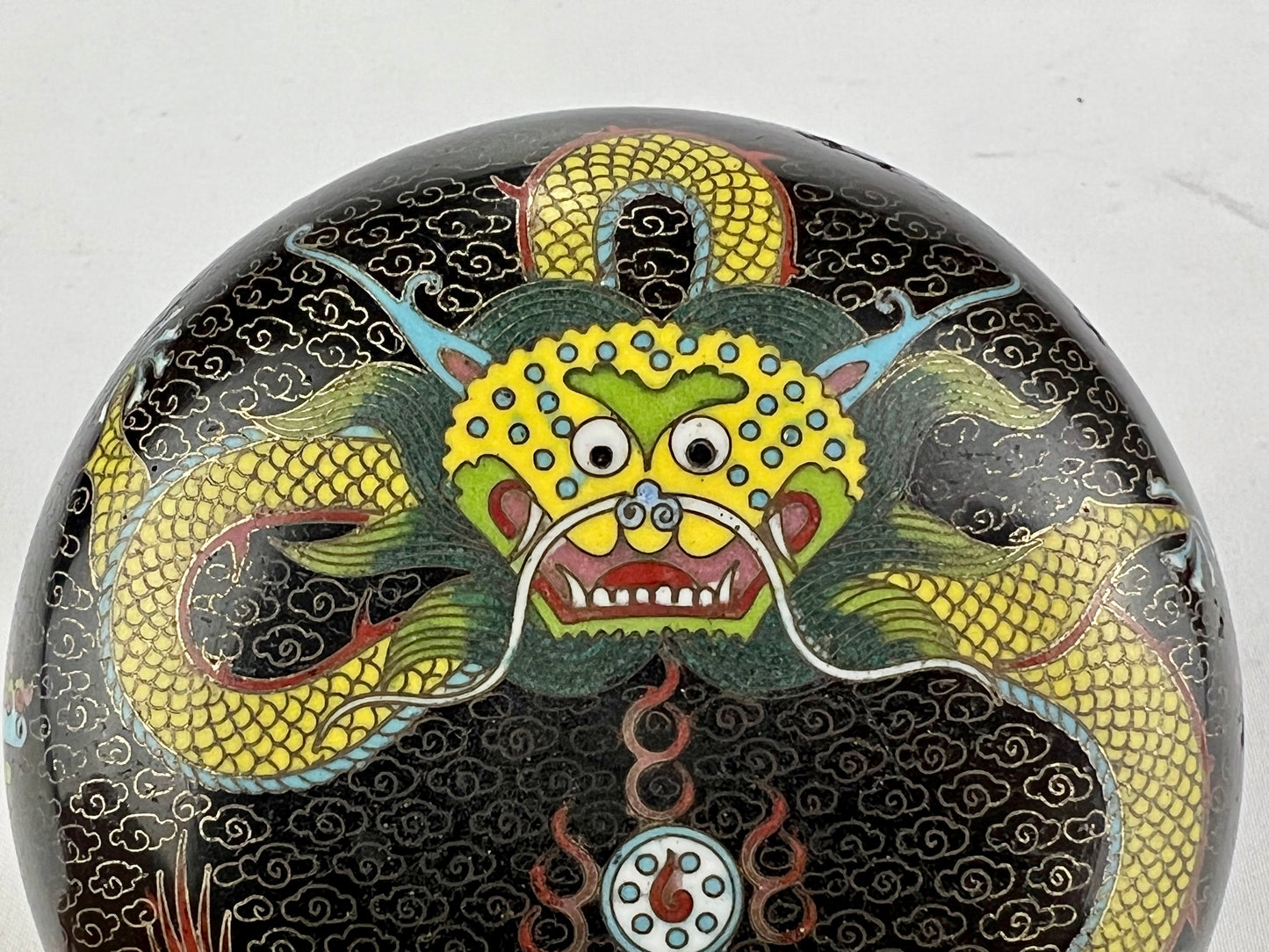 Antique Japanese Meiji Era (late 1800's) Cloisonné Yellow Dragon Jar / Box 3.5”