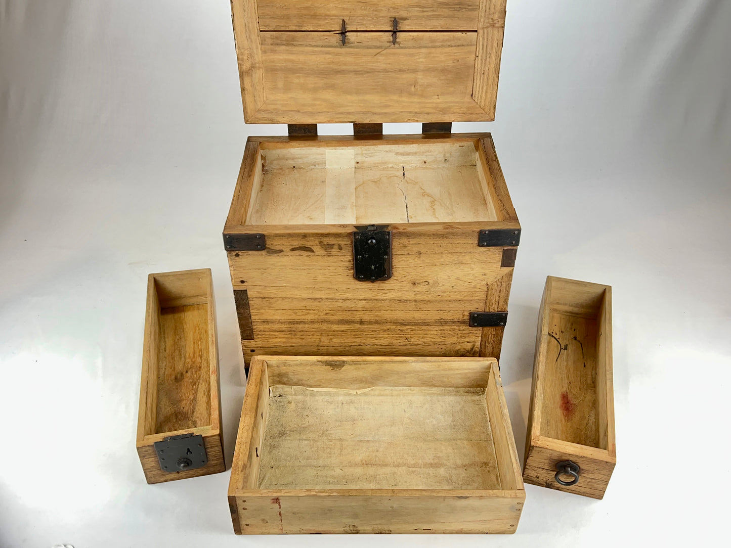 Antique Japanese Meiji Era c1890 Kiri Wood Suzuribako Calligraphy Tansu 12"