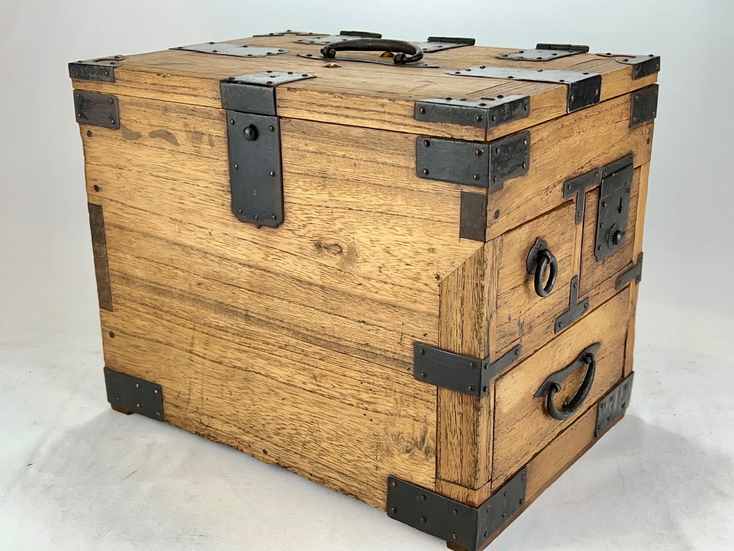 Antique Japanese Meiji Era c1890 Kiri Wood Suzuribako Calligraphy Tansu 12"