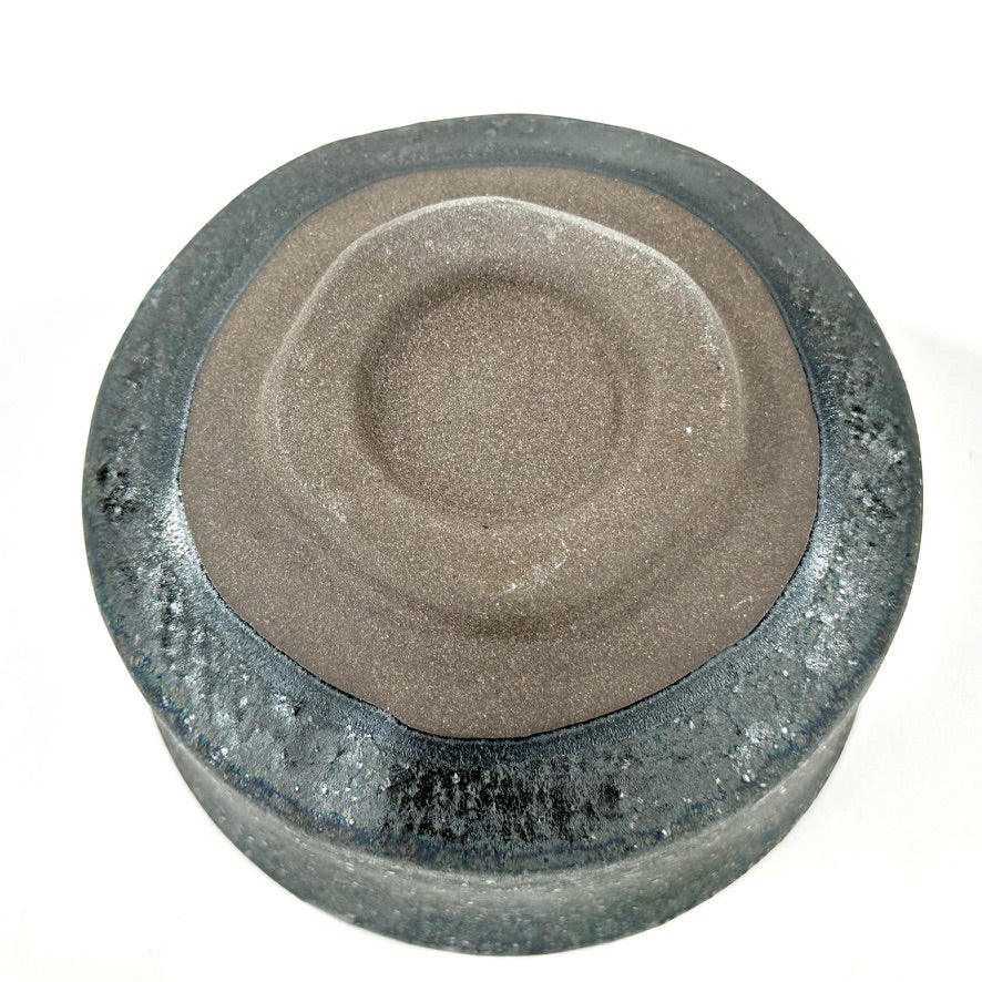 Japanese Mino Ware Chawan Matcha Tea Bowl Blue Teal Interior Grey Speckle Glaze NEW 5"