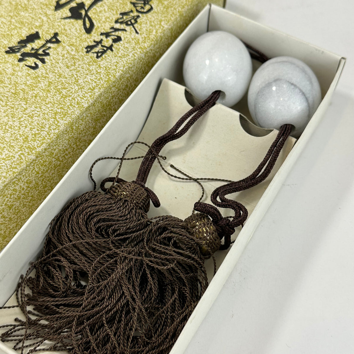 Vintage Japanese White Marble Scroll Weight Purple Tassle Kakejiku Fuchin