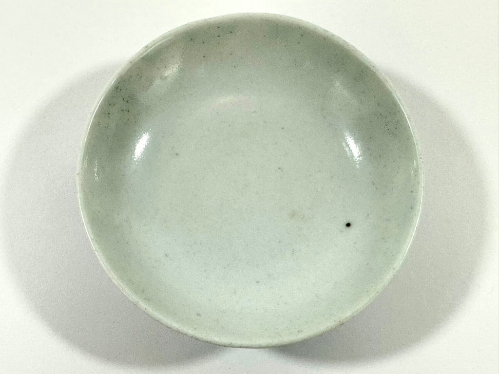 Antique Chinese Blue and White Porcelain Bowl Lotus Scroll Iron Red Mark 5"W