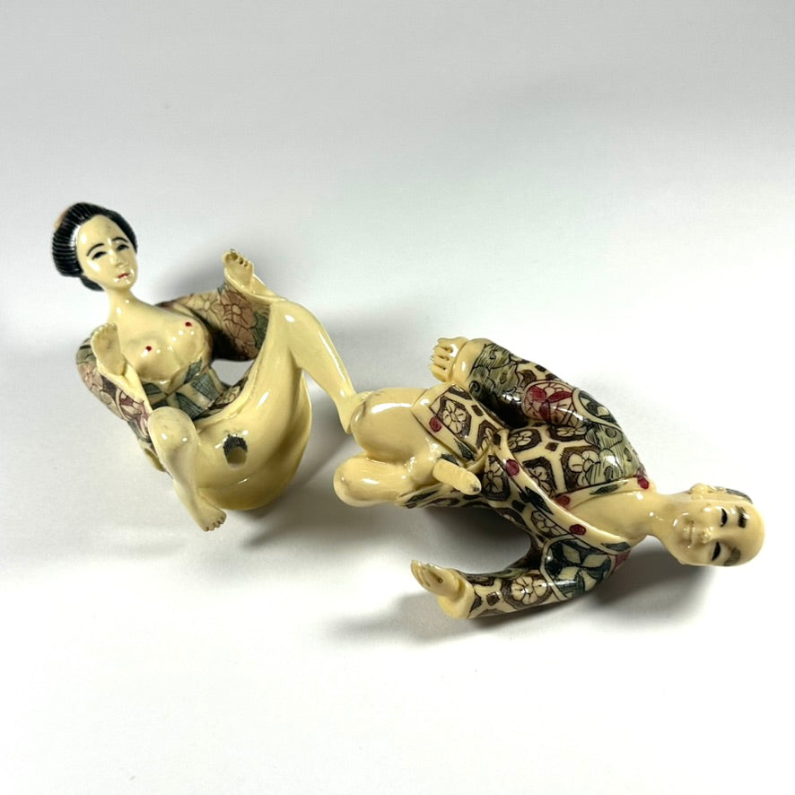 Vintage Japanese Shunga Erotic Figurine Couple Faux-Ivery Resin Hand Painted Showa c