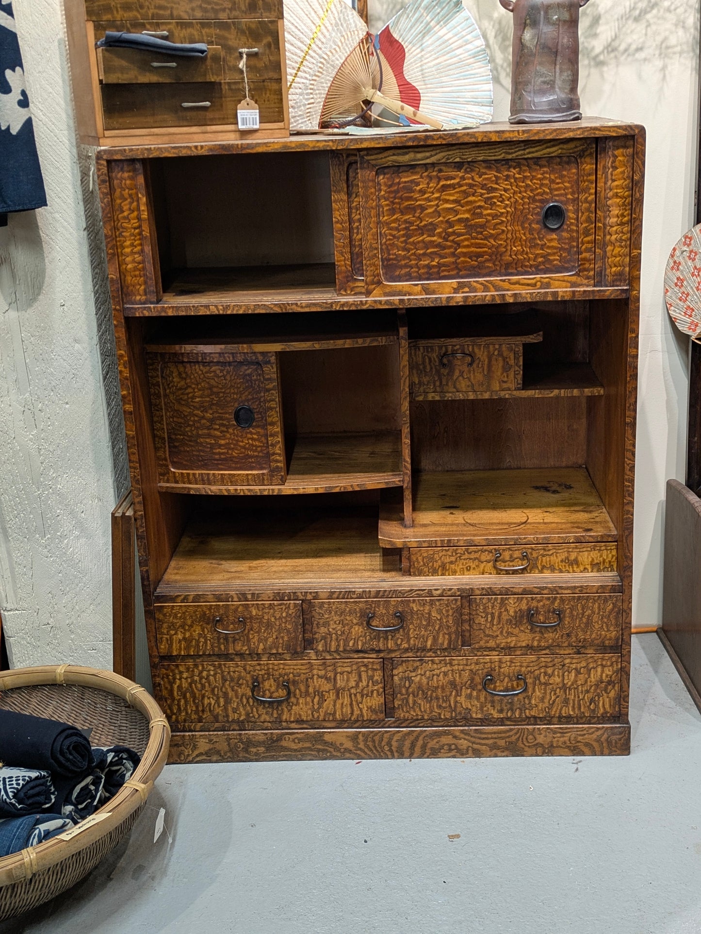 Rare Antique Japanese Taisho Era c1920's Chadansu Tea Tansu Burle Wood 39"H