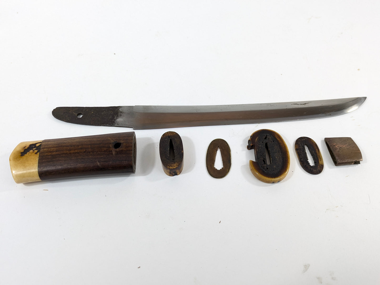 Japanese Samurai Tanto Short Sword Signed "Tomoyuki" c15th-18th Century LS#008