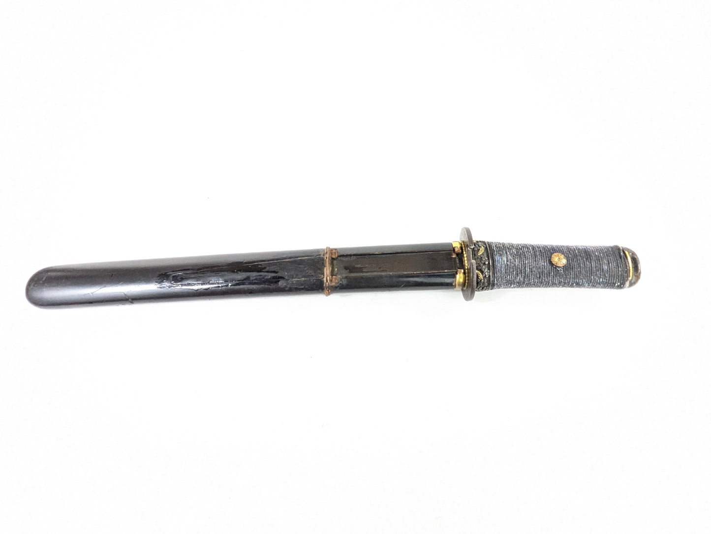 Antique Japanese Tanto – Edo Period – Deer and Pine Fittings, Arrowhead Tsuba, Black Lacquer Saya LS122