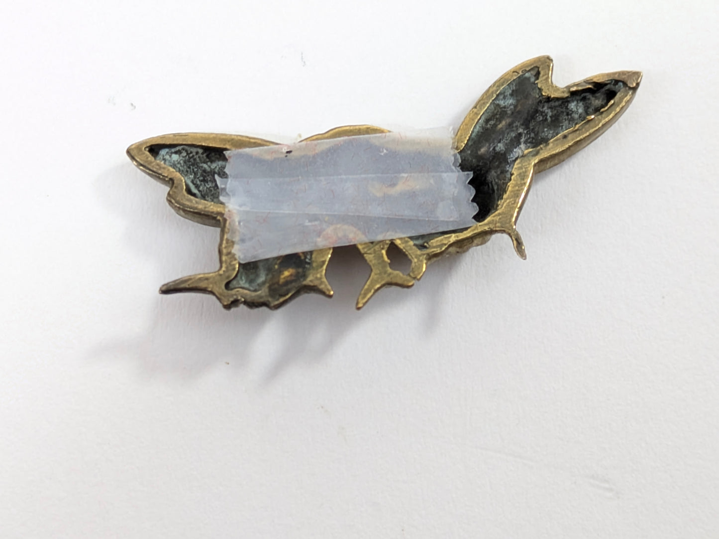 Antique Japanese Edo Period Gilt Copper Menuki Pair of Wasps Suzumebachi In High Relief