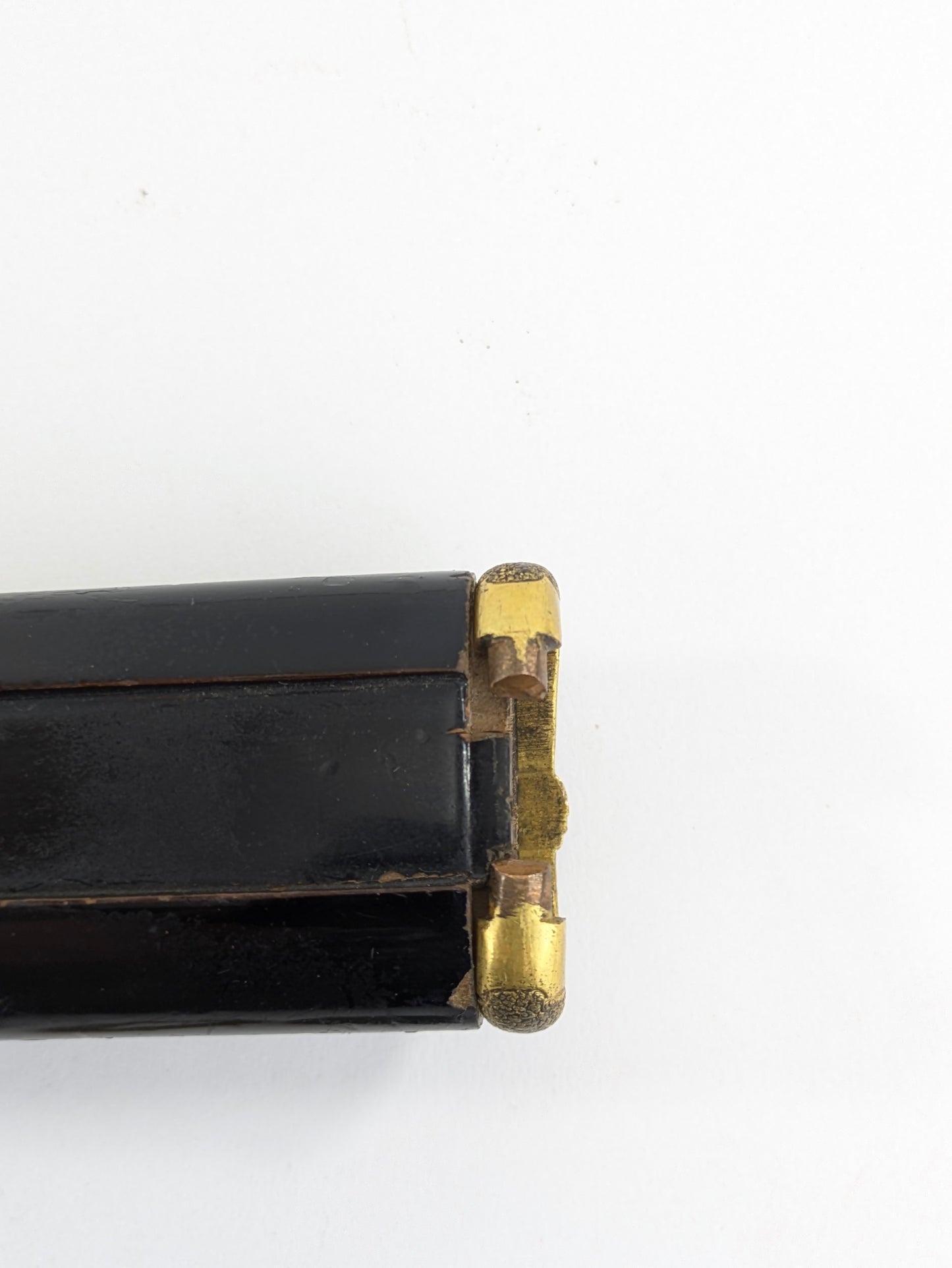 Antique Japanese Tanto – Edo Period – Deer and Pine Fittings, Arrowhead Tsuba, Black Lacquer Saya LS122