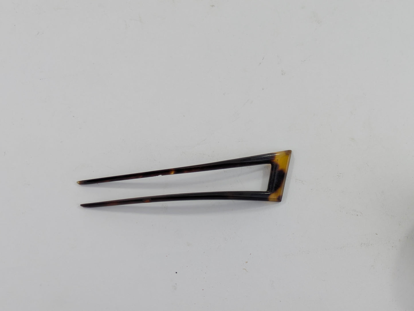 Antique Japanese Kanzashi Hairpin Openwork Geometric Form in Imitation Tortoiseshell – 4¾"5