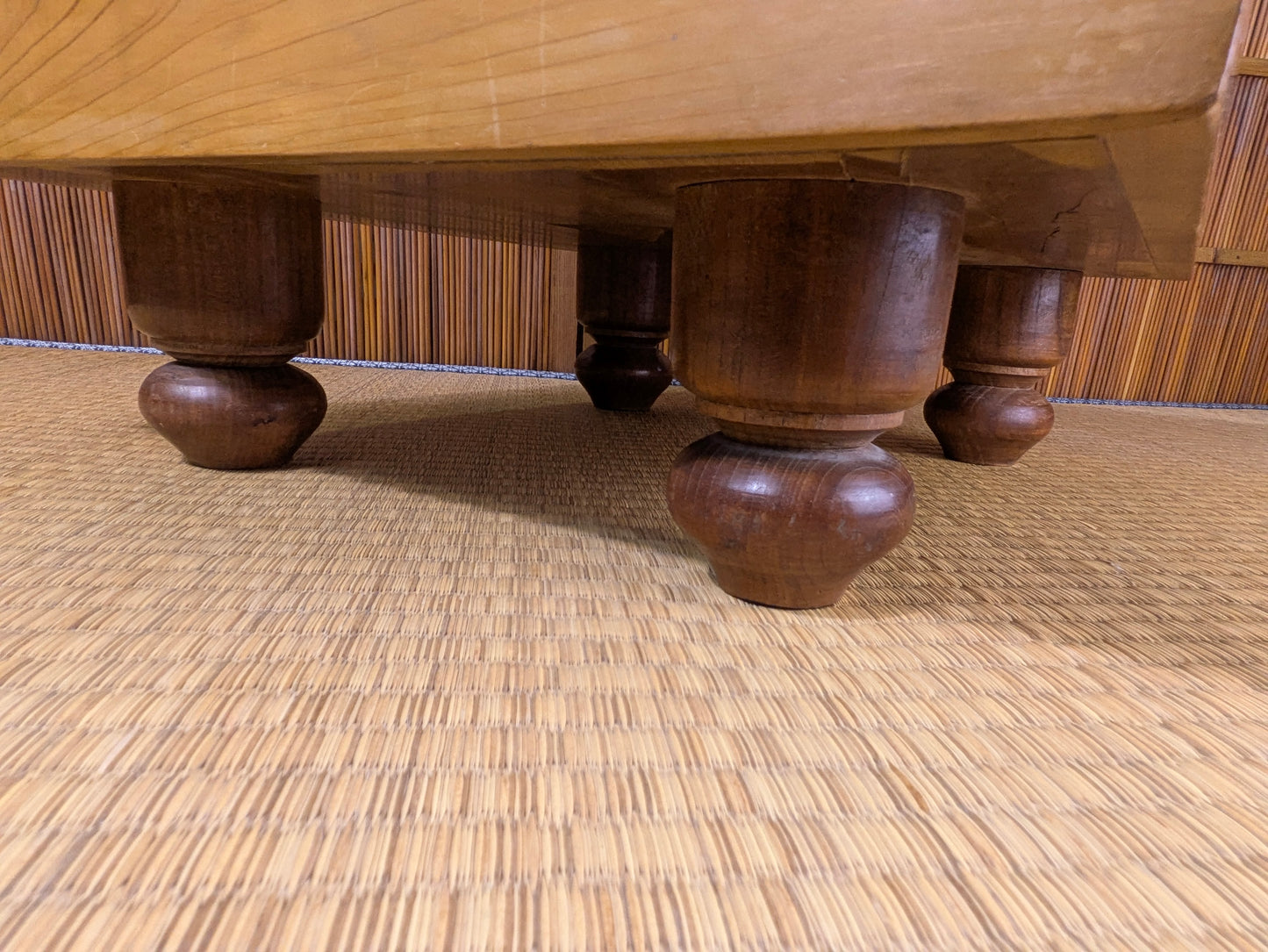 Vintage Japanese Kaya-Clad (11.5cm) Floor Go Board – 4-Sun Class, Late Showa–Early Heisei Era  I9