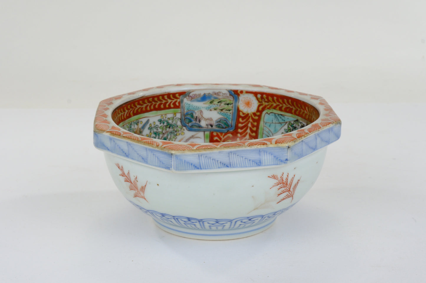 Antique Japanese Edo Imari Nesting Octagon Bowls Pair w/ Presentation Box 7"
