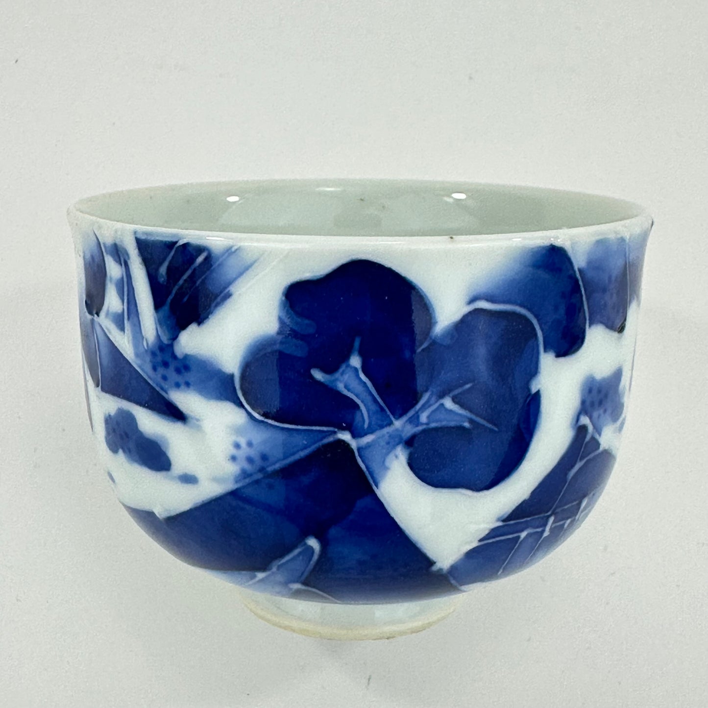 Vintage Japanese Sometsuke Indigo Handpainted Yunomi Tea Cup 3.25"W