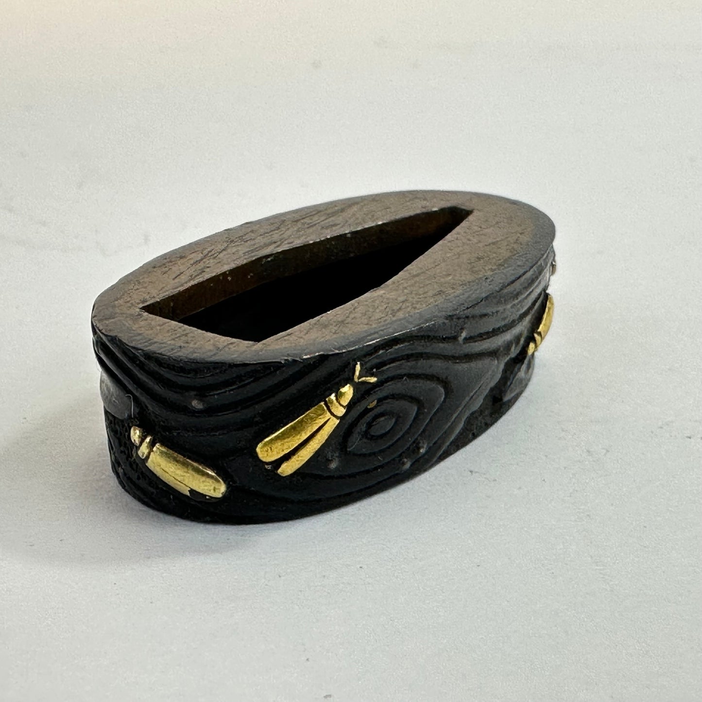 Antique Japanese Edo-Period Sword Katana Fuchi Samurai in Gold on Shakudō,