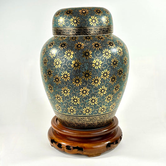 Vintage Kutani Shozan Porcelain Lidded Ginger Jar Green Gold Kiku Hardwood Stand Showa 14.5"