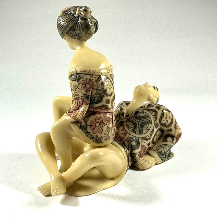 Vintage Japanese Shunga Erotic Figurine Couple Faux-Ivery Resin Hand Painted Showa b