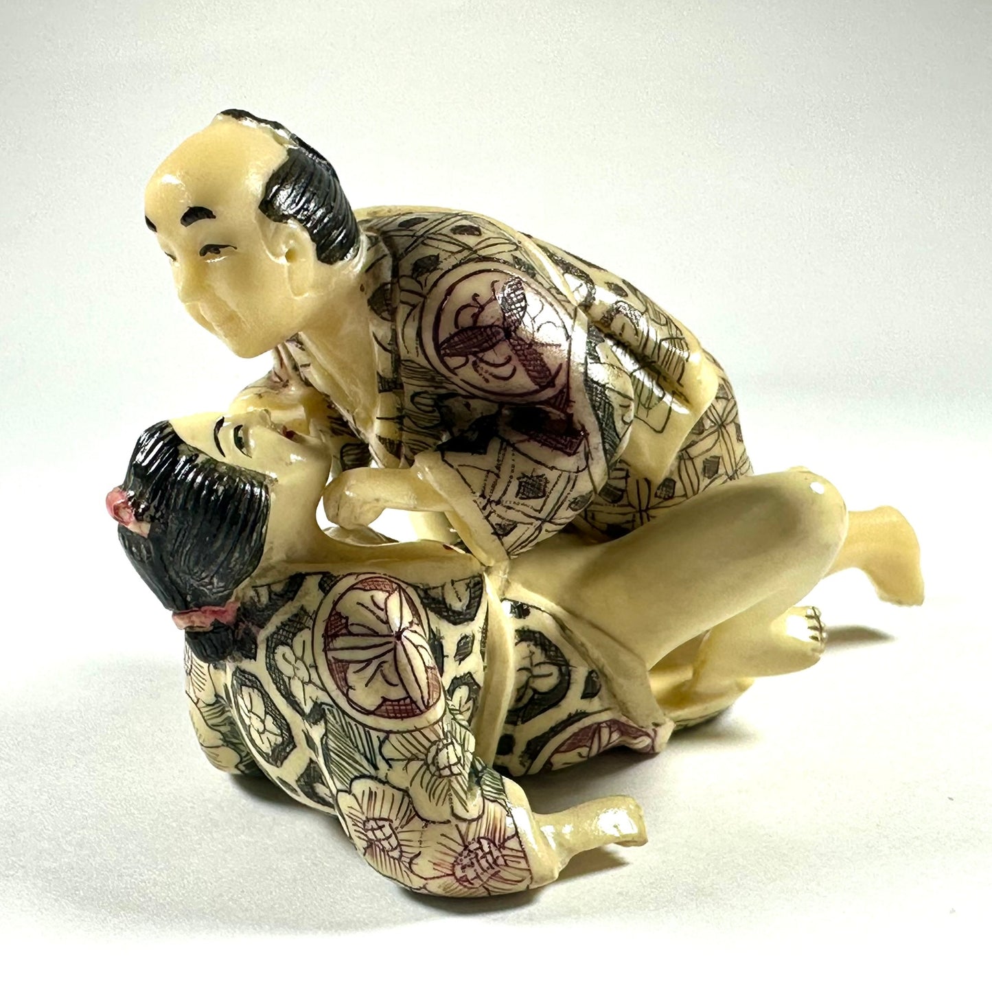 Vintage Japanese Shunga Erotic Figurine Couple Faux-Ivery Resin Hand Painted Showa a