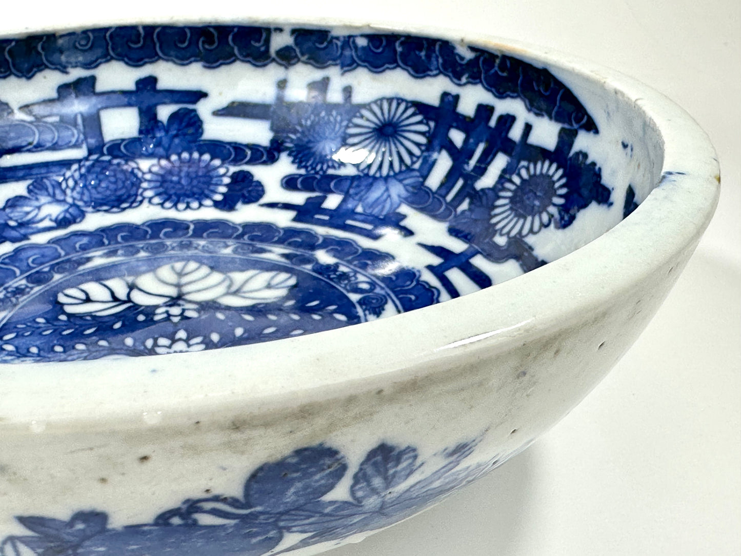 Antique Japanese Imari Sometsuke Blue White Porcelain Bowl Kiku Chrysanthemum 19th 7.5"W