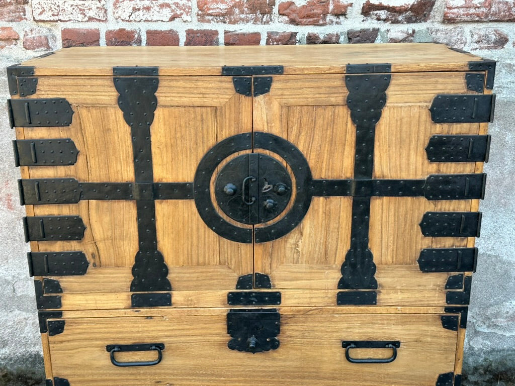 Antique Japanese Meiji Era Ishodansu Kiri Wood Cannon Biraki Tansu Iron Hardware