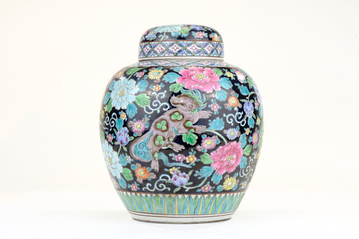 Chinese Famille Noire Porcelain Ginger Jar Shishi Peony Floral Black Ground ~10"H