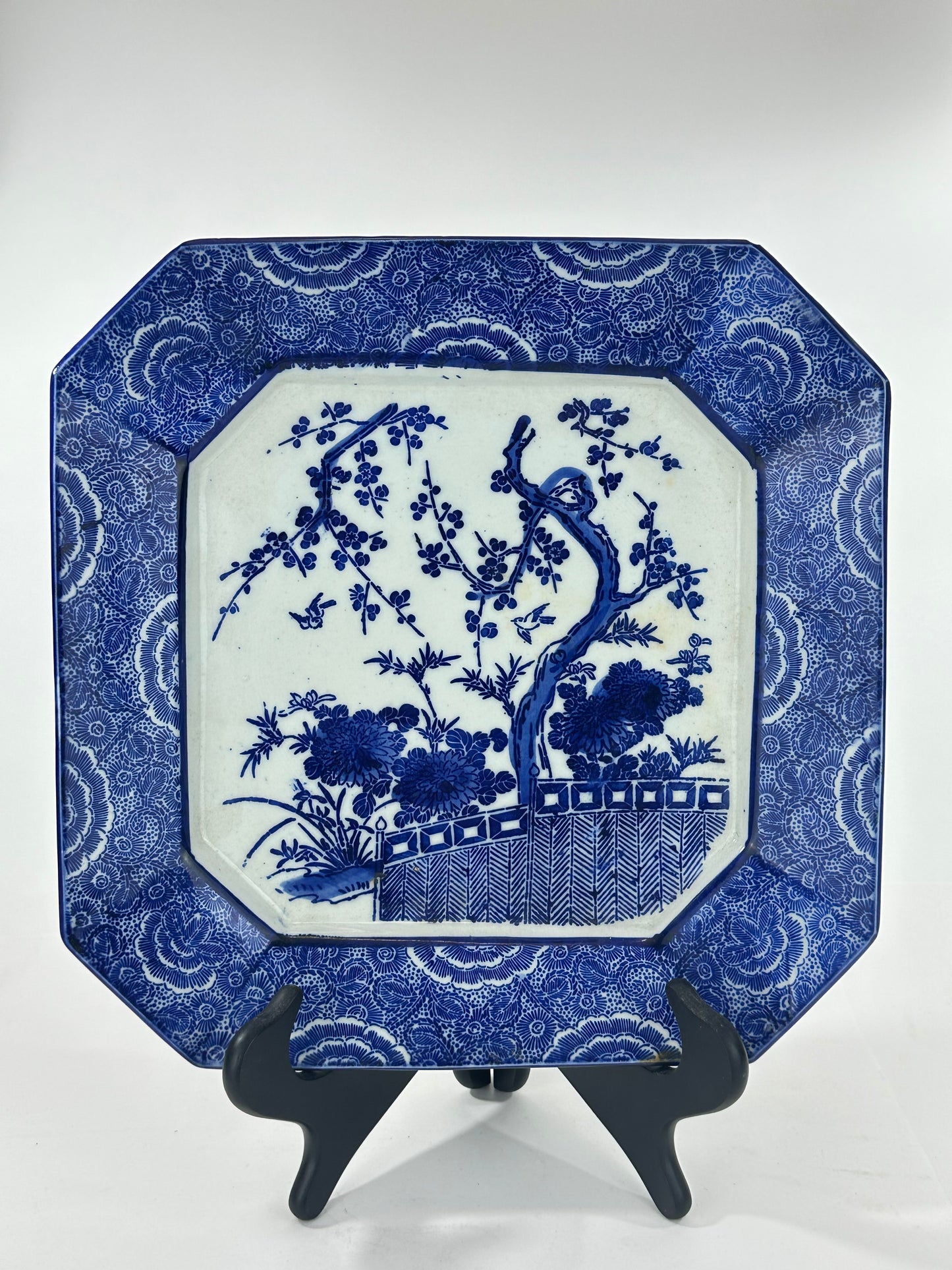 Antique Japanese 19th Century Imari Octagonal Blue & White Landscape Plate 12.5"W