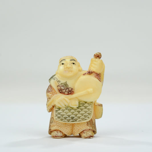 Vintage Chinese Figurine / Netsuke Hand Carved Oxbone ~2”H