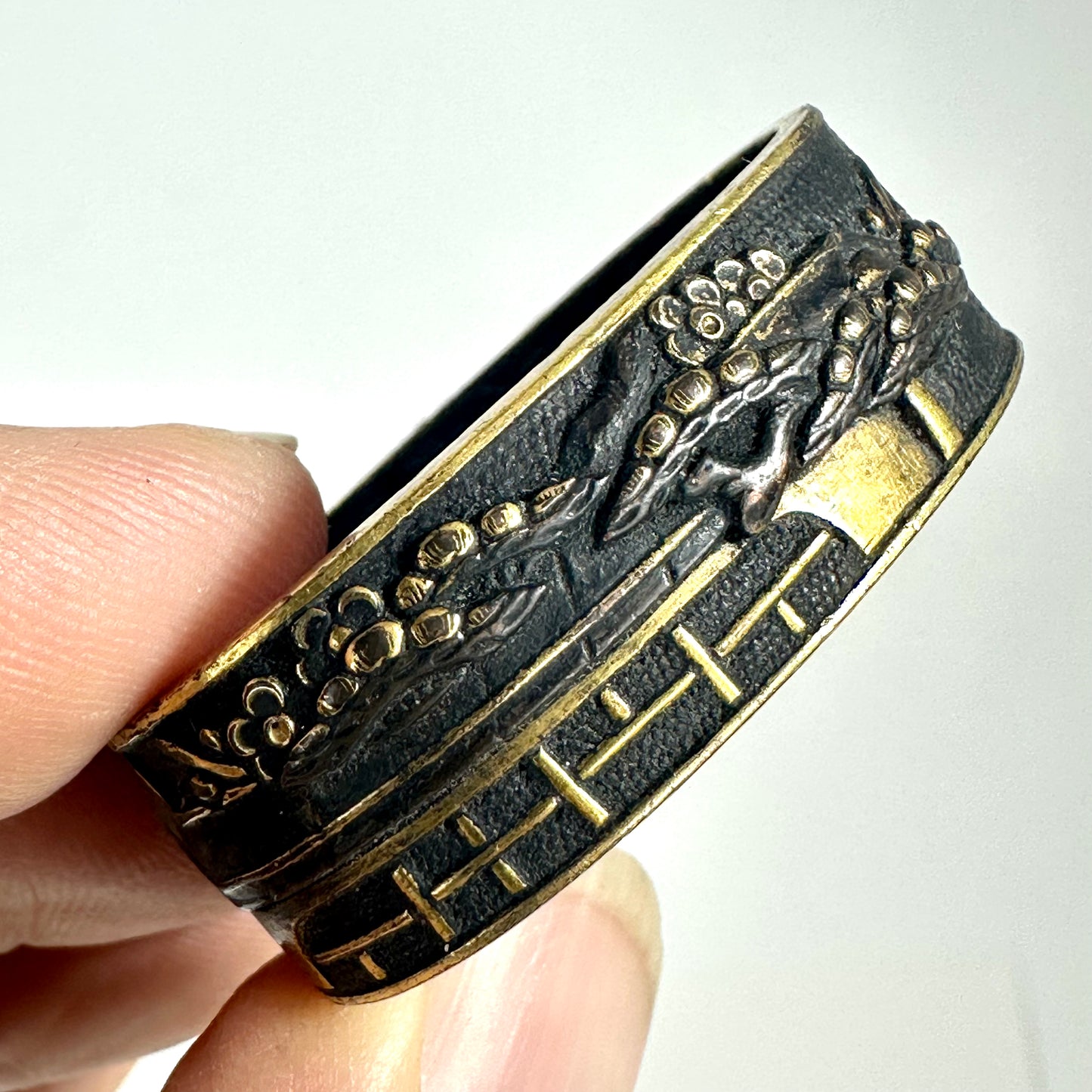 Antique Japanese Katana Fuchi Sword Fitting Iron Copper Mixed Metal Edo to Meiji