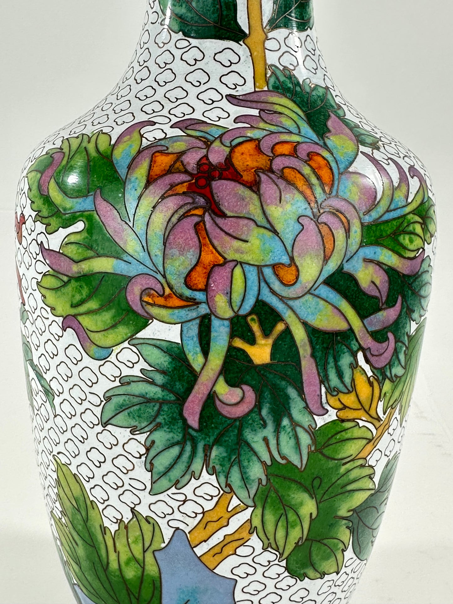 Vintage Chinese Cloisonné Vase chrysanthemum motif 12”