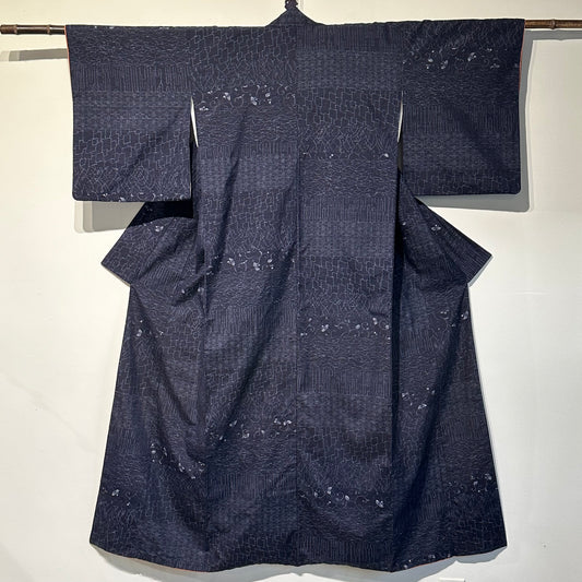 Japanese Tsumugi Ojiya Silk Kimono Hand Spun Dark Blue Asanoha