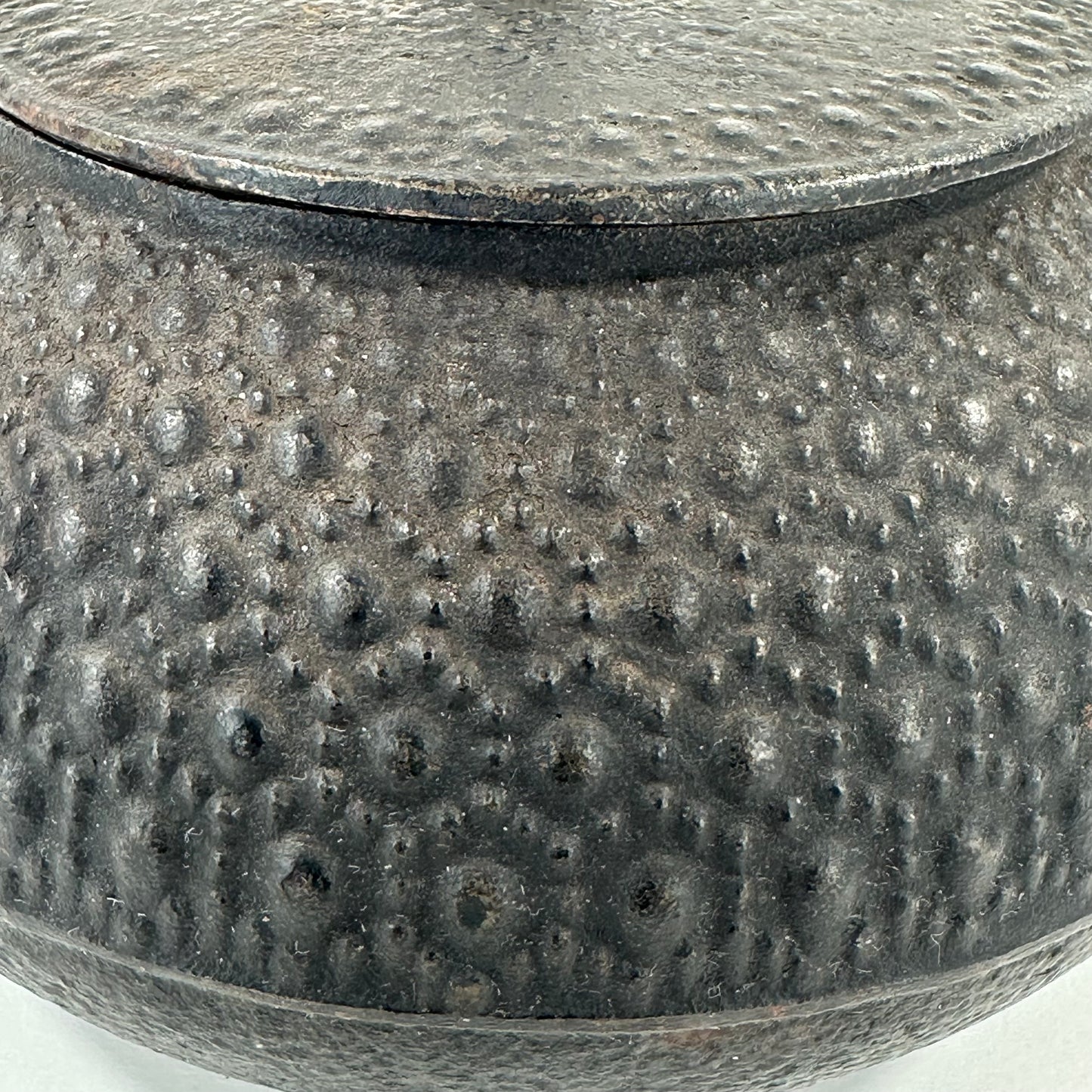 Japanese Antique Tetsubin Round with Hexagon Hail Stone Pattern 6"H