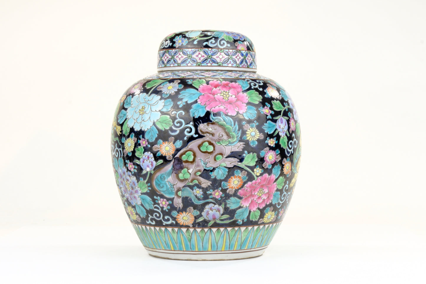 Chinese Famille Noire Porcelain Ginger Jar Shishi Peony Floral Black Ground ~10"H