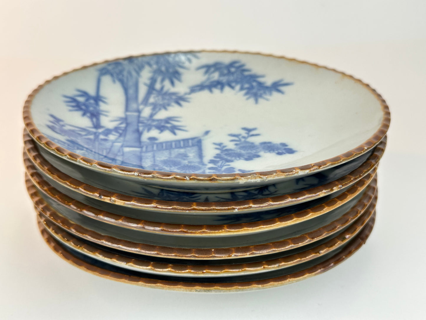 Antique Japanese Imari Blue & White Scalloped Bowl Bamboo Garden Scene 7.25"W