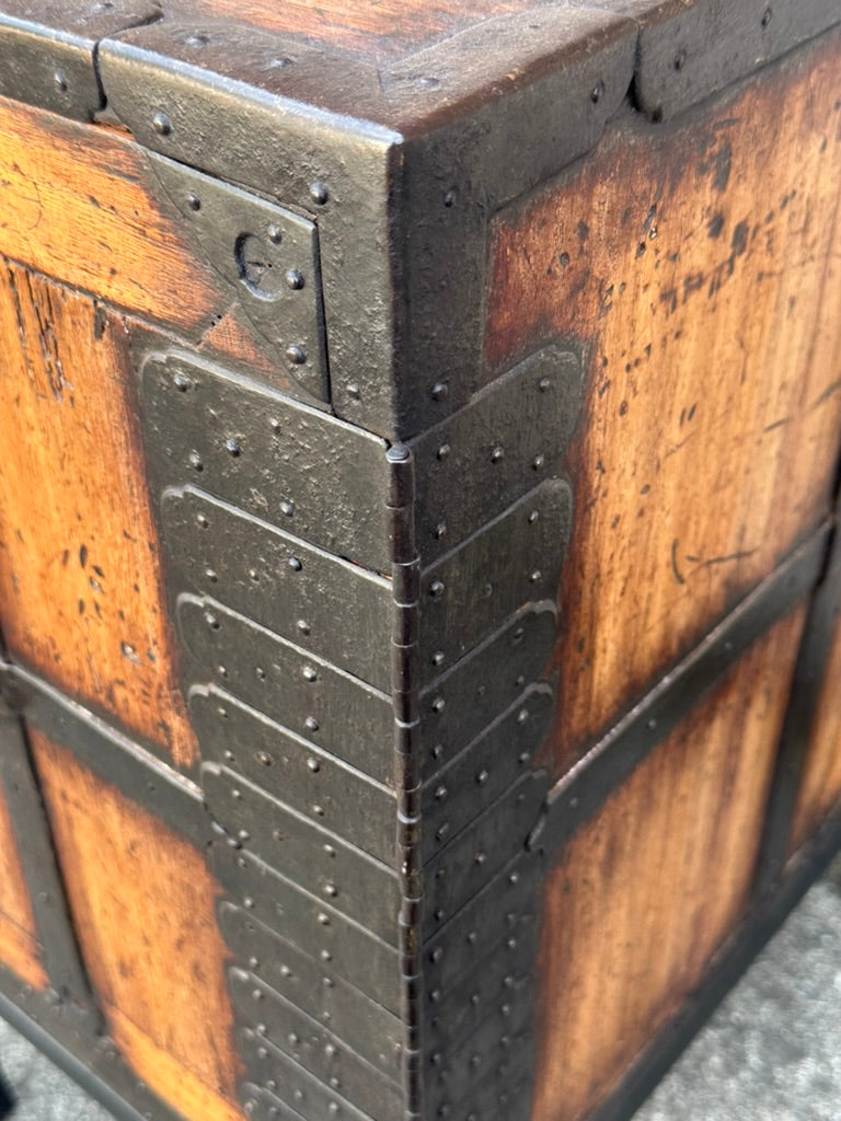 Rare Antique Japanese Edo Era (c1800's) Funadansu Ship's Tansu Chest 28"