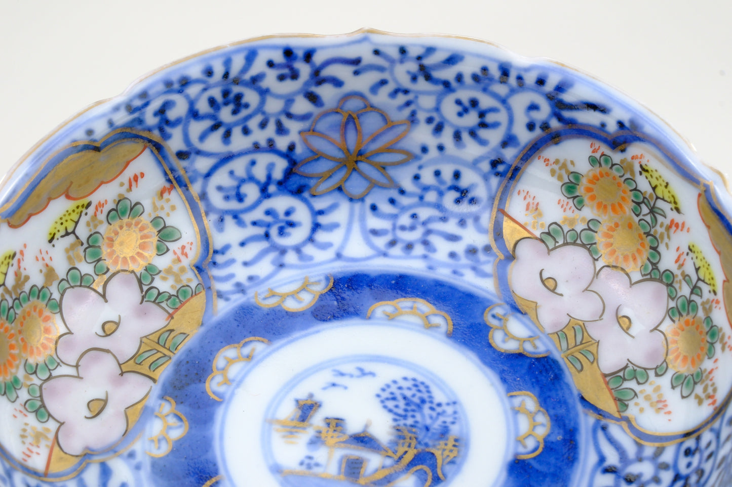Japanese Imari Kinrande Bowl Willow Landscape Plum Blossom Gold Meiji 6 Inch