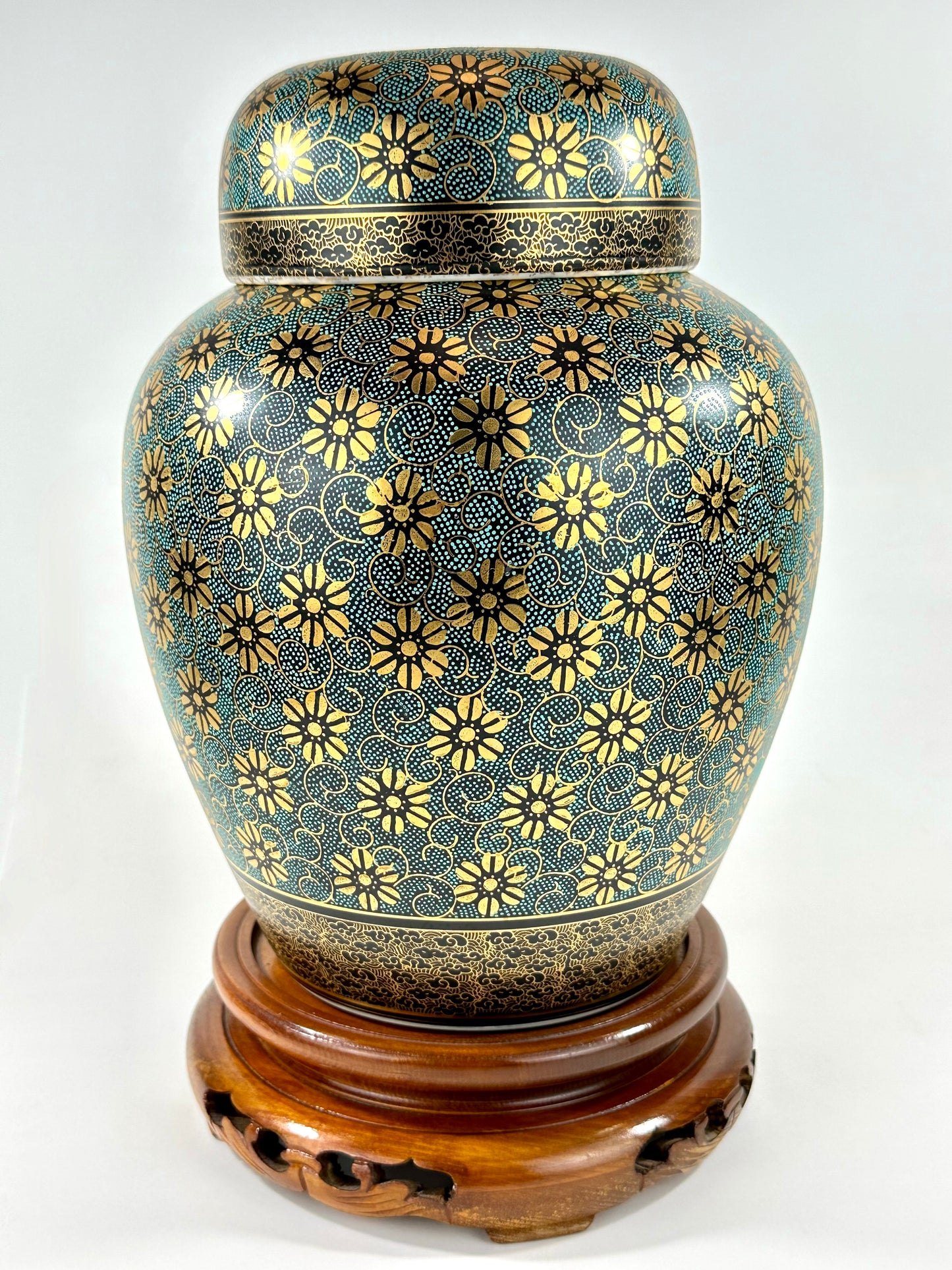 Vintage Kutani Shozan Porcelain Lidded Ginger Jar Green Gold Kiku Hardwood Stand Showa 14.5"