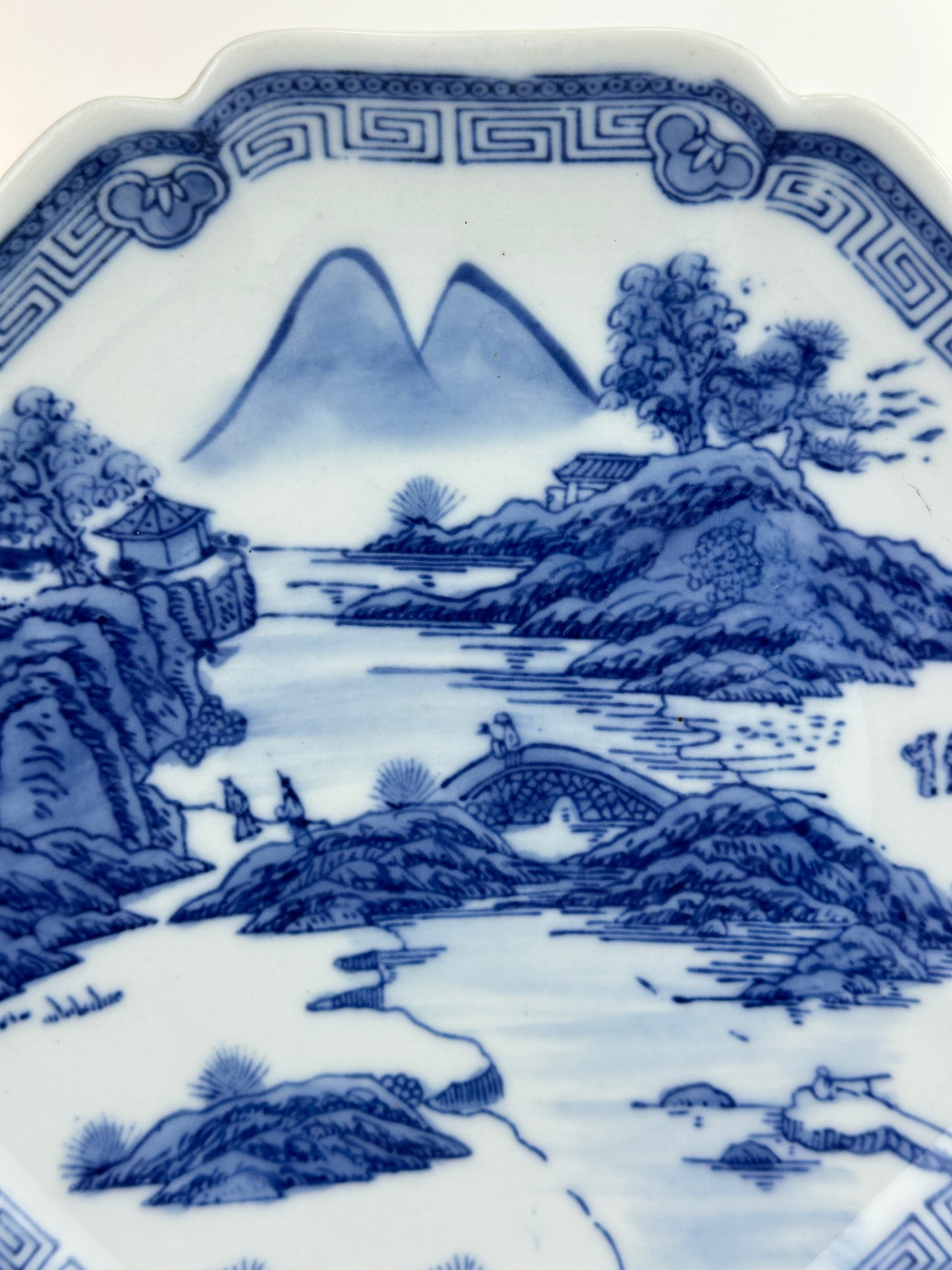 Antique Japanese Late Meiji c1910's Blue & White Scenic Porcelain Plate 8.5"W