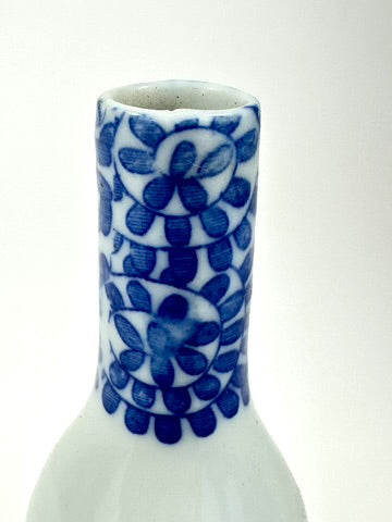 Antique Japanese Imari Blue White Porcelain Butsugu Tokkuri Altar Vase Pine 19thC 5"H