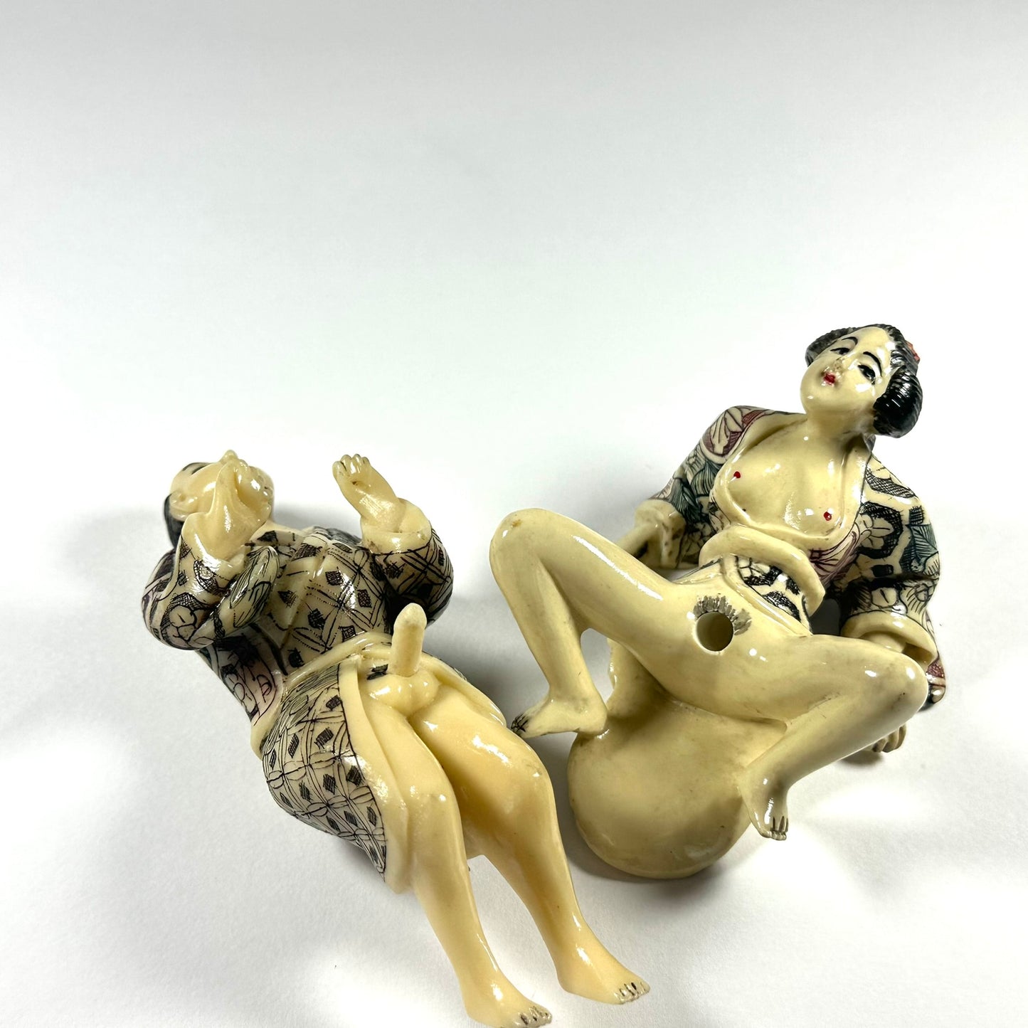 Vintage Japanese Shunga Erotic Figurine Couple Faux-Ivery Resin Hand Painted Showa a
