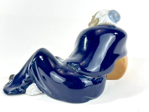Vintage Chinese Ceramic Li Bai Drunk Poet Reclining Figure Brush Rest Cobalt Blue Glaze 7"