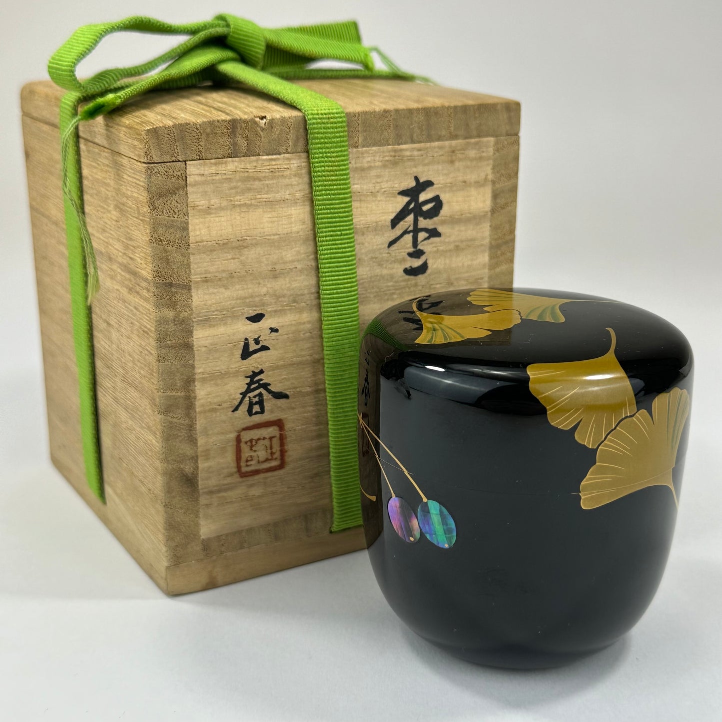 Japanese Tea Ceremony Natsume Black Lacquer Gold Makie Ginko 3”