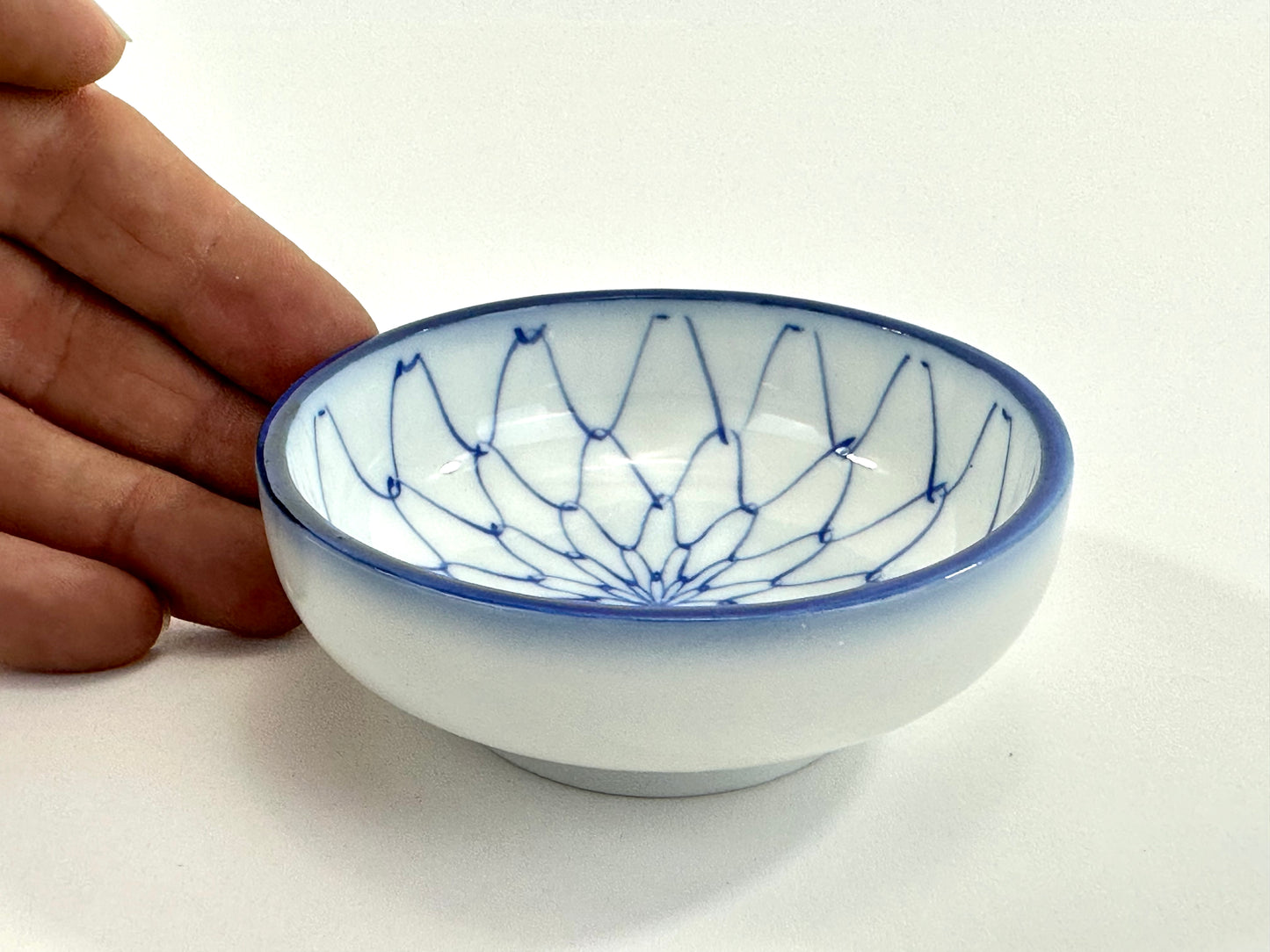 Vintage Japanese Blue-and-White Porcelain Bowl with Radiating Net Pattern 3″W
